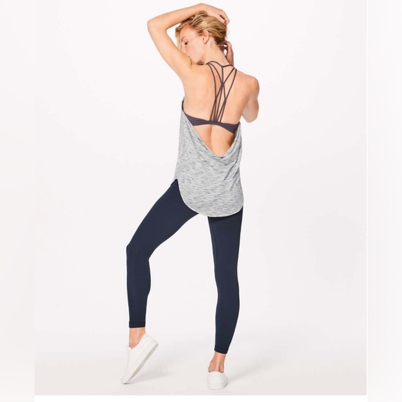 Lululemon Raise the Barre Tank - Picture 4 of 6